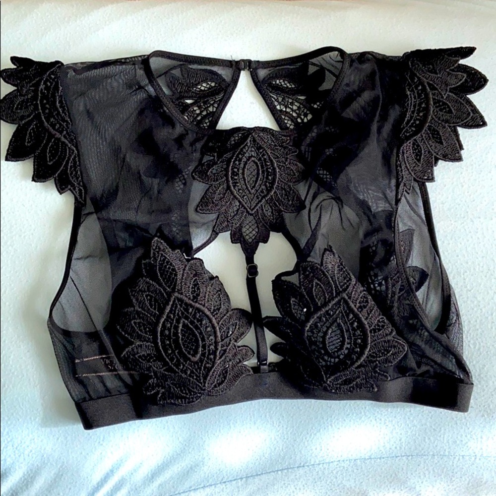 Victoria’s Secret Long Line Crop Lingerie Top XS
